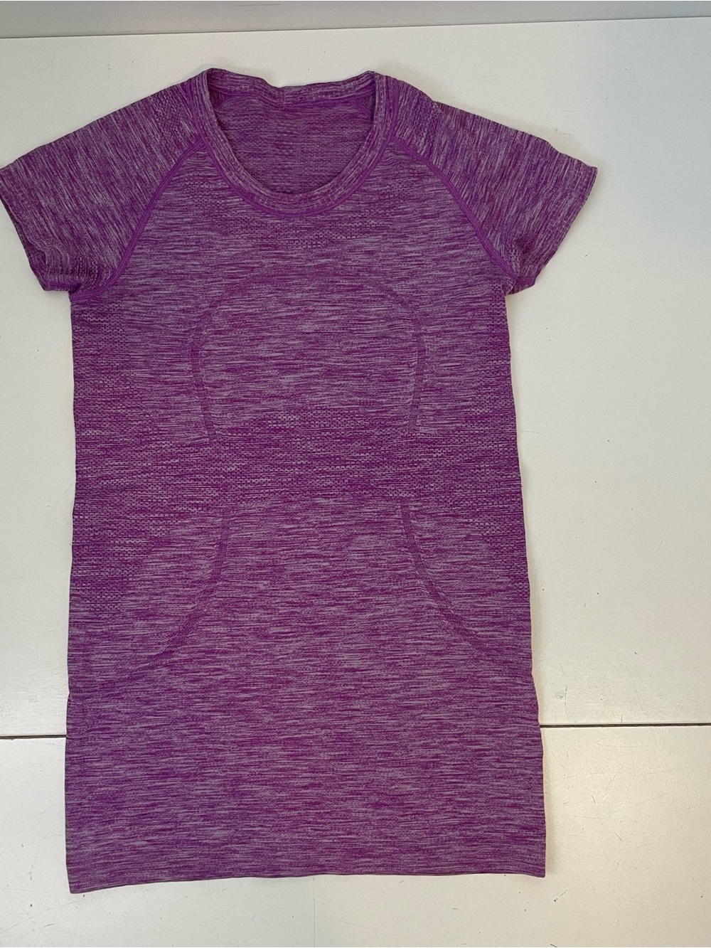 Set Lululemon Women’s Swiftly Tech Top and Shorts size 4 - Picture 12 of 12